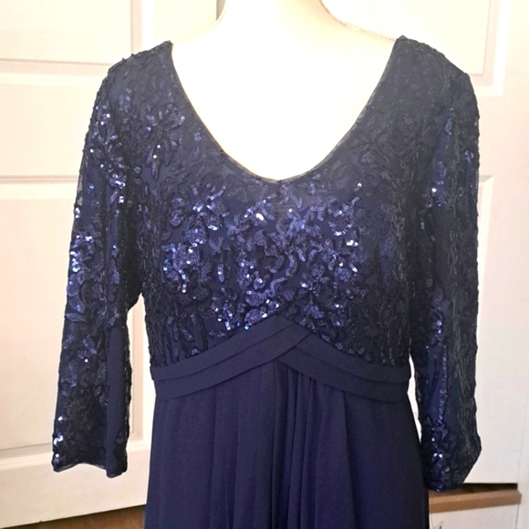 Alex Evening 14 Petite Empire Waist Sequin aline with cascade style 8296784 NWT - Picture 2 of 12